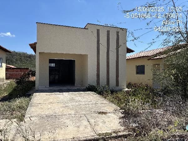 Casa - 2 Quartos - Altos - Desocupado — foto 2