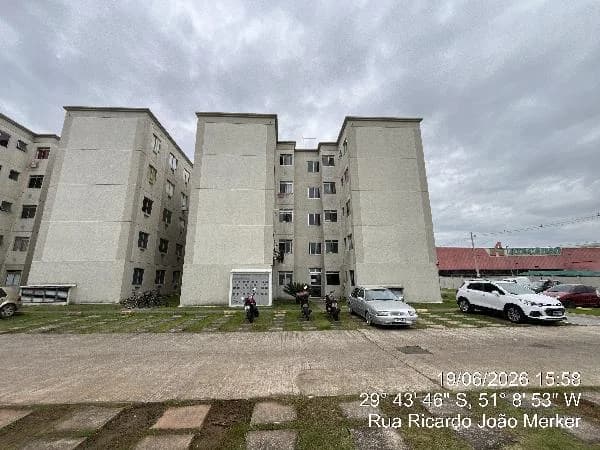 Apartamento - 2 Quartos - Sao Leopoldo - Ocupado — foto 2