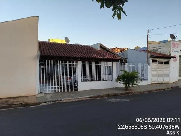 Casa - 2 Quartos - Assis - Ocupado — foto 2