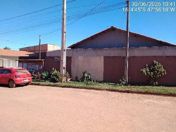 Casa - 2 Quartos - Cidade Ocidental - Ocupado — foto 2