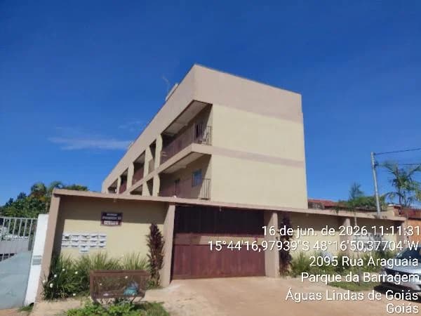 Apartamento - 2 Quartos - Aguas Lindas de Goias - Ocupado — foto 2
