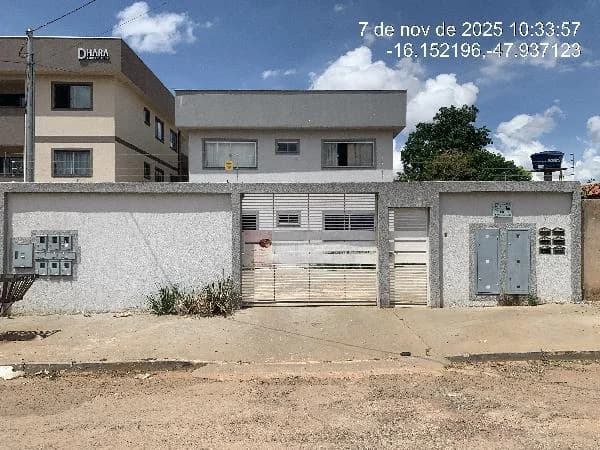 Apartamento - 2 Quartos - Luziania - Ocupado — foto 2
