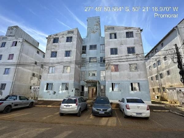 Apartamento - 2 Quartos - Lages - Ocupado — foto 2