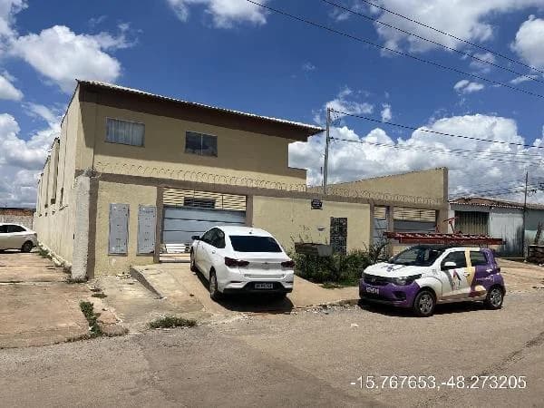 Apartamento - 2 Quartos - Aguas Lindas de Goias - Ocupado — foto 2