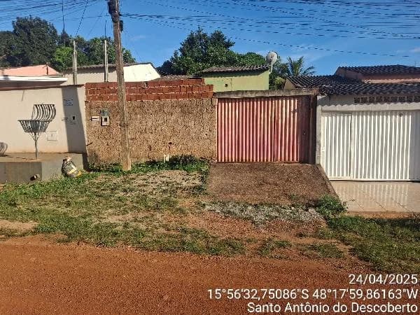 Casa - 2 Quartos - Santo Antonio do Descoberto - Ocupado — foto 2