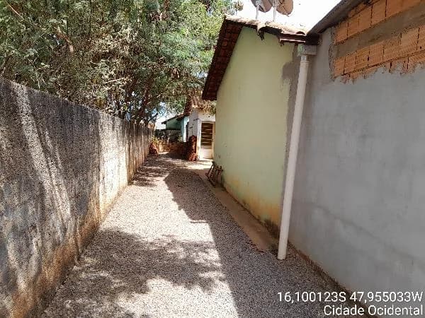 Casa - 2 Quartos - Cidade Ocidental - Ocupado — foto 2