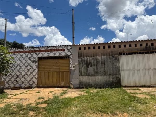 Casa - 2 Quartos - Luziania - Ocupado — foto 2