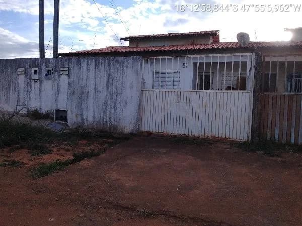 Casa - 2 Quartos - Luziania - Ocupado — foto 2