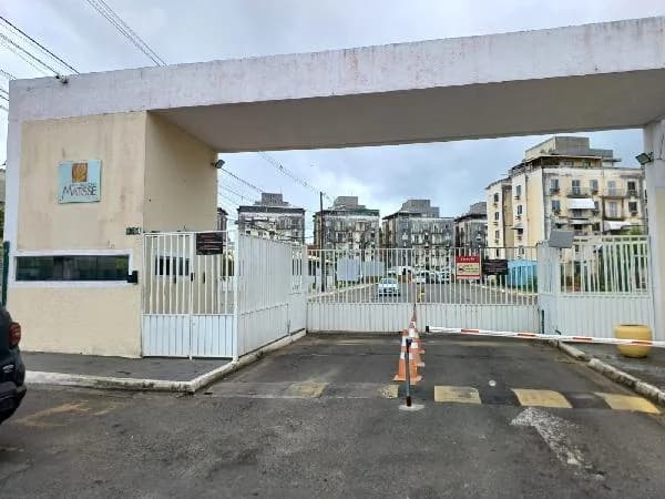 Apartamento - 3 Quartos - Lauro de Freitas - Ocupado — foto 2