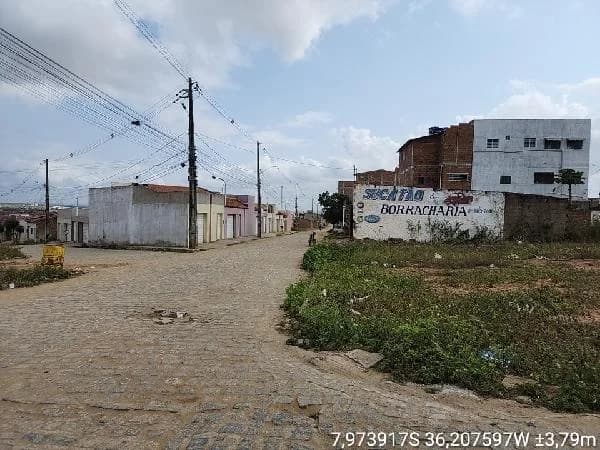 Casa - 2 Quartos - Brejo da Madre de Deus - Ocupado — foto 2