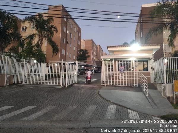 Apartamento - 2 Quartos - Sorocaba - Ocupado — foto 2