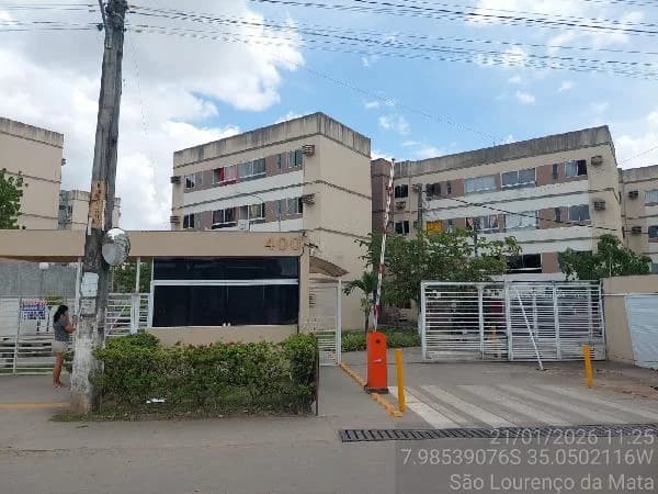 Apartamento - 2 Quartos - Sao Lourenco da Mata - Ocupado — foto 2