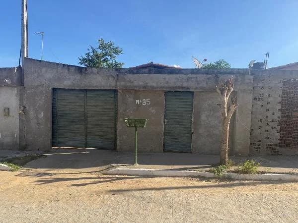 Casa - 2 Quartos - Belo Jardim - Ocupado — foto 2