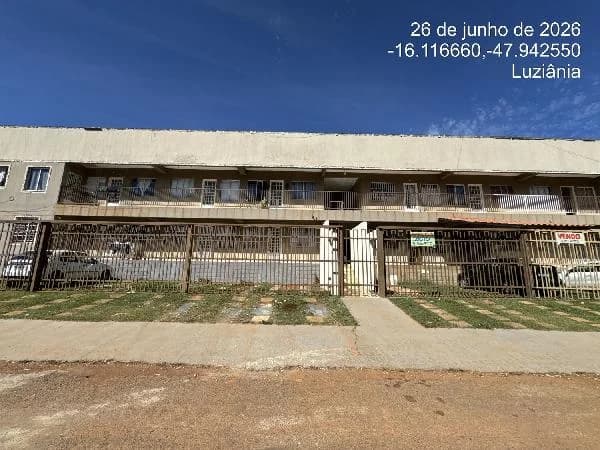 Apartamento - 2 Quartos - Cidade Ocidental - Desocupado — foto 2
