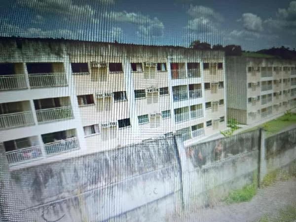Apartamento - 2 Quartos - Sao Lourenco da Mata - Ocupado — foto 2