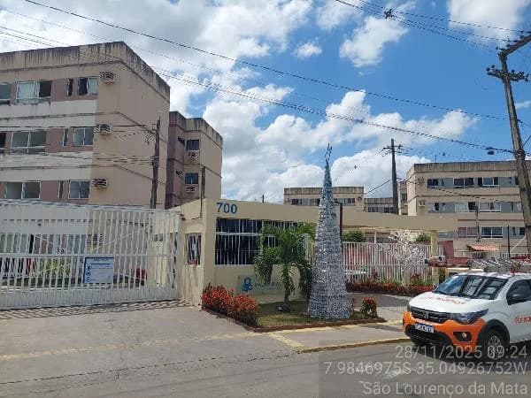 Apartamento - 2 Quartos - Sao Lourenco da Mata - Ocupado — foto 2