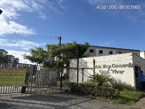 Apartamento - 2 Quartos - Camaragibe - Desocupado — foto 2