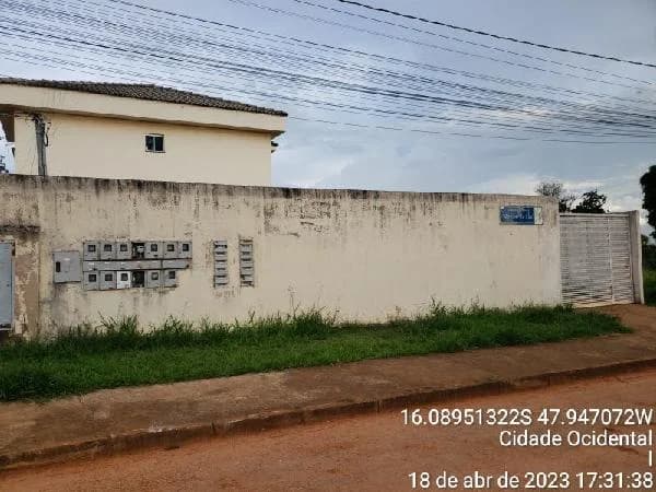 Apartamento - 2 Quartos - Cidade Ocidental - Ocupado — foto 2