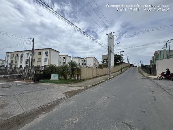 Apartamento - 2 Quartos - Camaragibe - Ocupado — foto 2