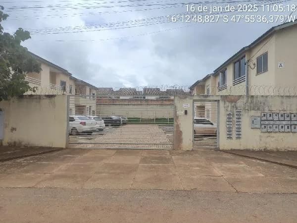 Apartamento - 2 Quartos - Luziania - Ocupado — foto 2