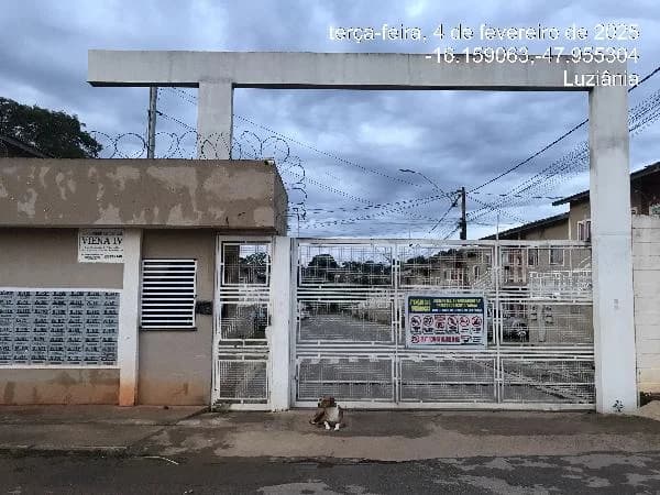 Apartamento - 2 Quartos - Luziania - Ocupado — foto 2