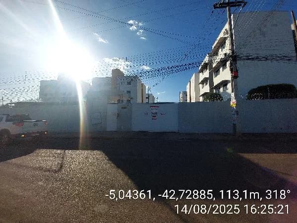 Apartamento - 2 Quartos - Teresina - Ocupado — foto 2