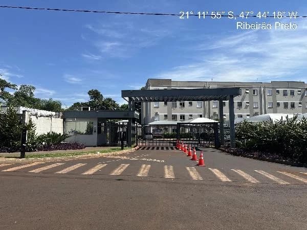 Apartamento - 2 Quartos - Ribeirao Preto - Ocupado — foto 2