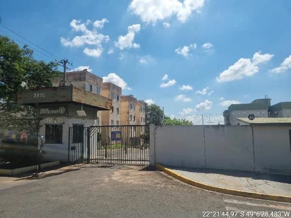 Apartamento - 2 Quartos - Bauru - Ocupado — foto 2