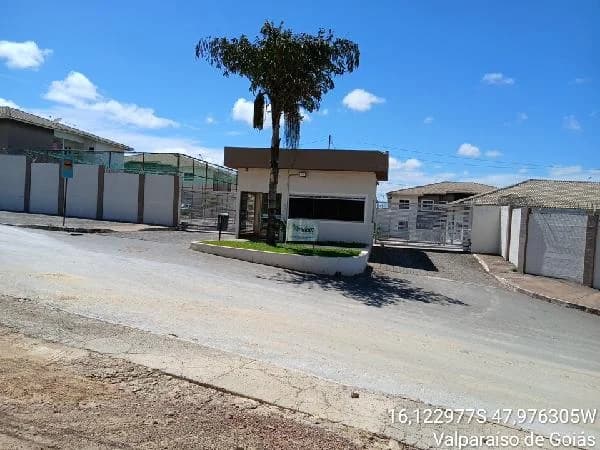 Apartamento - 2 Quartos - Valparaiso de Goias - Ocupado — foto 2