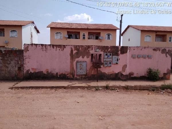 Apartamento - 2 Quartos - Aguas Lindas de Goias - Ocupado — foto 2