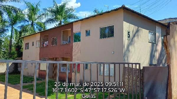 Apartamento - 2 Quartos - Cidade Ocidental - Ocupado — foto 2