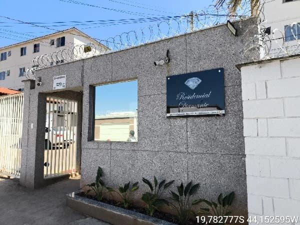 Apartamento - 2 Quartos - Esmeraldas - Ocupado — foto 2