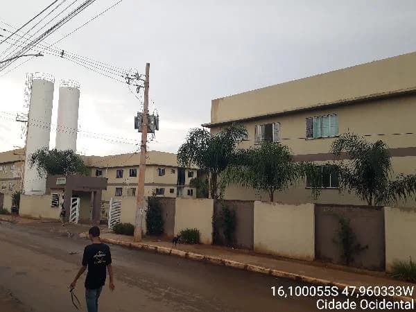 Apartamento - 2 Quartos - Cidade Ocidental - Ocupado — foto 2