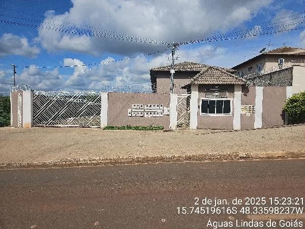 Apartamento - 2 Quartos - Aguas Lindas de Goias - Ocupado — foto 2