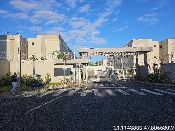 Apartamento - 2 Quartos - Ribeirao Preto - Ocupado — foto 2
