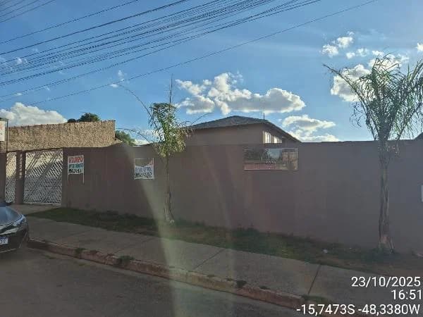 Apartamento - 2 Quartos - Aguas Lindas de Goias - Ocupado — foto 2