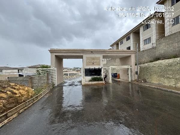 Apartamento - 2 Quartos - Luziania - Ocupado — foto 2