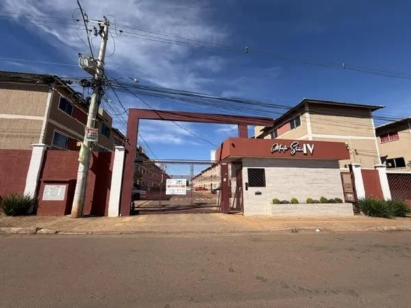 Apartamento - 2 Quartos - Valparaiso de Goias - Ocupado — foto 2