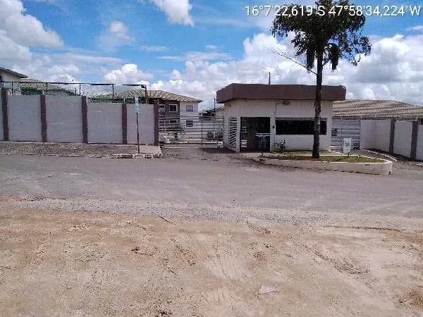 Apartamento - 2 Quartos - Valparaiso de Goias - Ocupado — foto 2