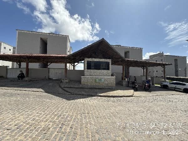 Apartamento - 2 Quartos - Joao Pessoa - Ocupado — foto 2