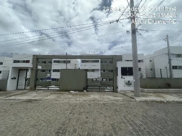 Apartamento - 2 Quartos - Abreu e Lima - Ocupado — foto 2