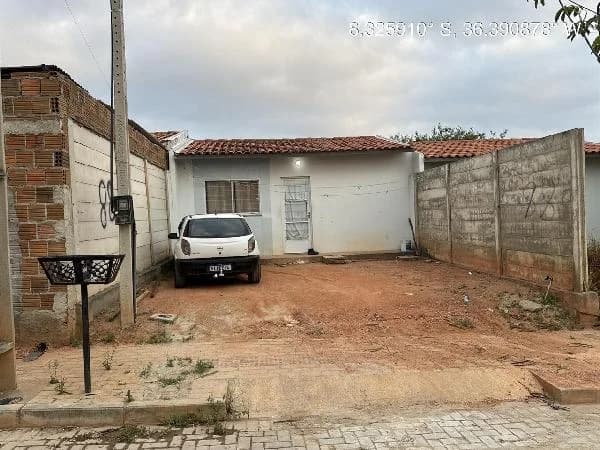 Casa - 2 Quartos - Belo Jardim - Ocupado — foto 2