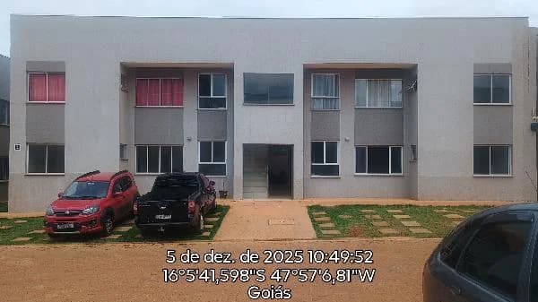 Apartamento - 2 Quartos - Cidade Ocidental - Desocupado — foto 2