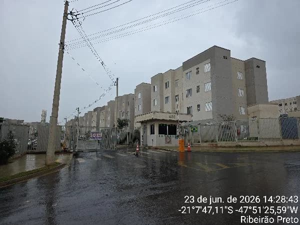 Apartamento - 2 Quartos - Ribeirao Preto - Ocupado — foto 2