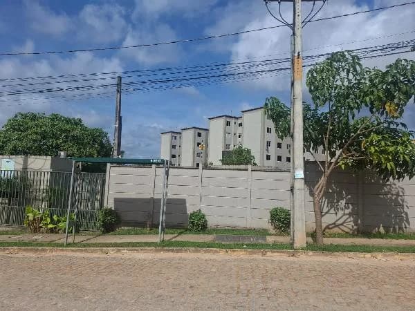 Apartamento - 2 Quartos - Camaragibe - Ocupado — foto 2