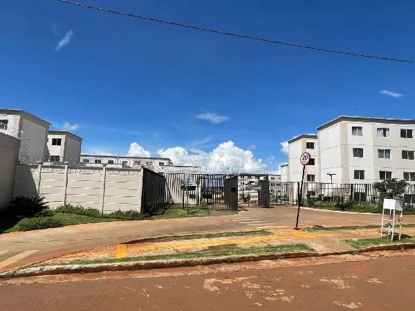 Apartamento - 2 Quartos - Goiania - Ocupado — foto 2