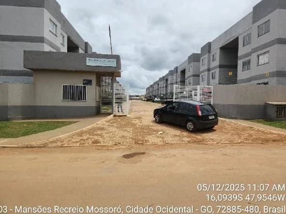Apartamento - 2 Quartos - Cidade Ocidental - Ocupado — foto 2