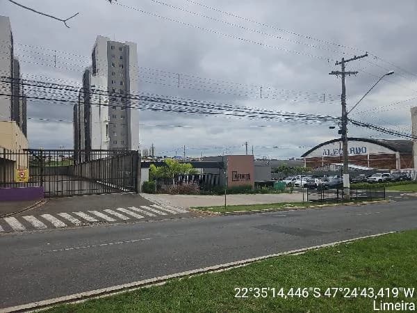 Apartamento - 2 Quartos - Limeira - Desocupado — foto 2
