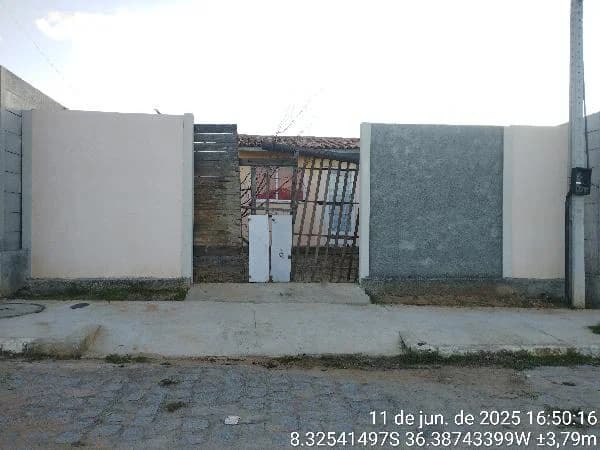 Casa - 2 Quartos - Belo Jardim - Ocupado — foto 2