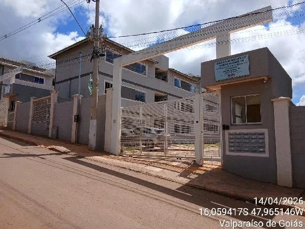 Apartamento - 2 Quartos - Valparaiso de Goias - Ocupado — foto 2